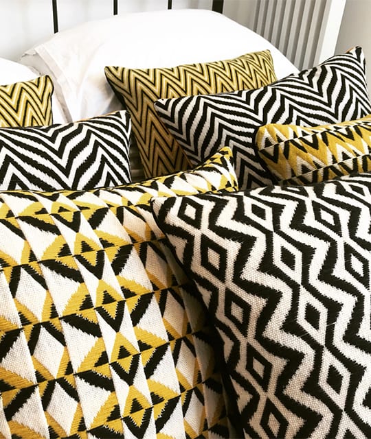 Woven cushion covers 60s patterns